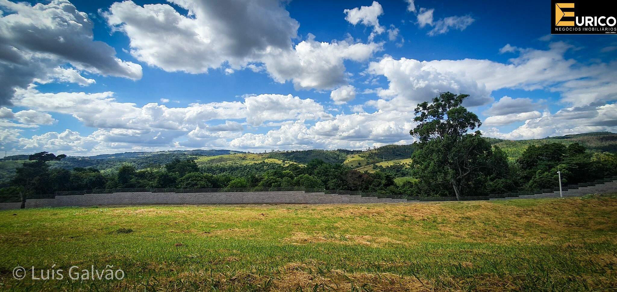 Terreno em Condomínio à venda no Condomínio Campo de Toscana em Vinhedo/SP: Foto 01