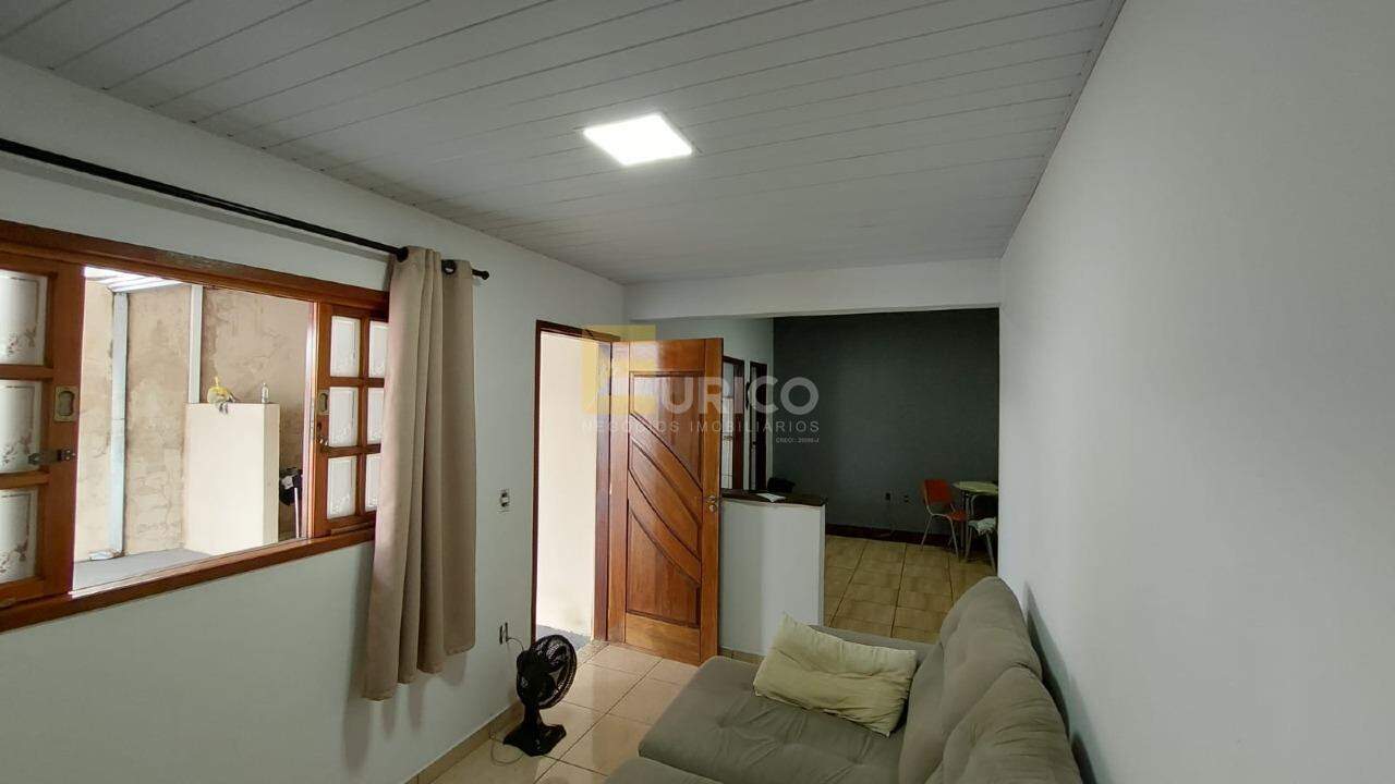 Casa à venda no Centro em Vinhedo/SP: 