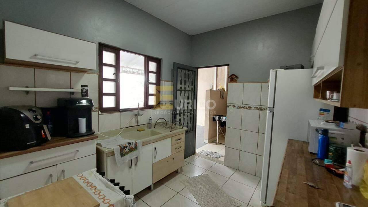Casa à venda no Centro em Vinhedo/SP: 