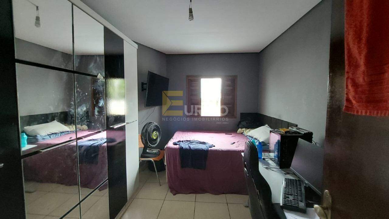 Casa à venda no Centro em Vinhedo/SP: 