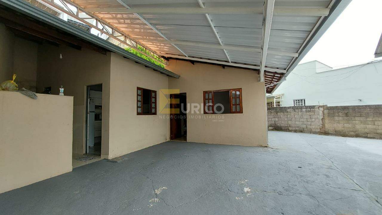 Casa à venda no Centro em Vinhedo/SP: 