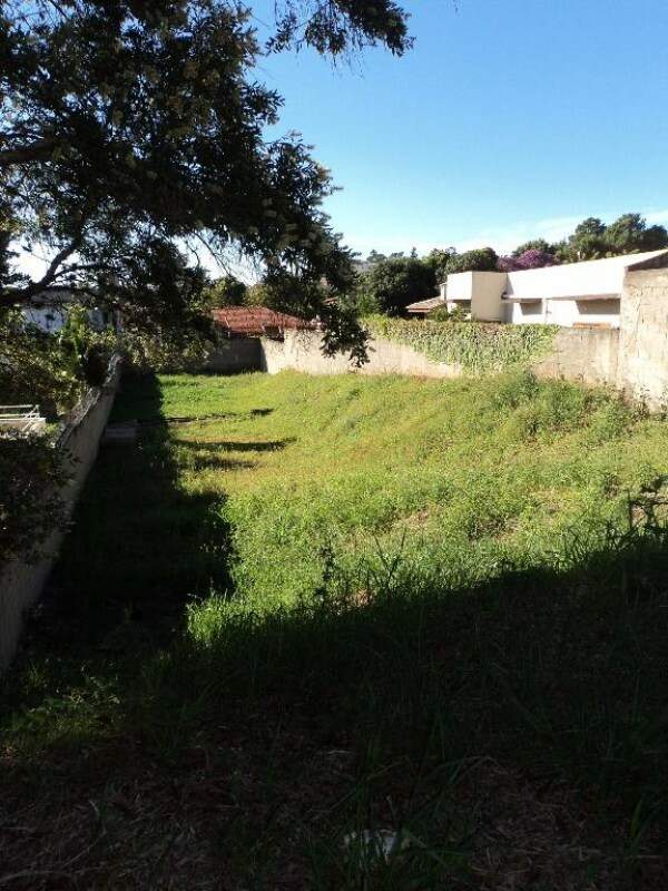 Terreno à venda no Bosque em Vinhedo/SP: 