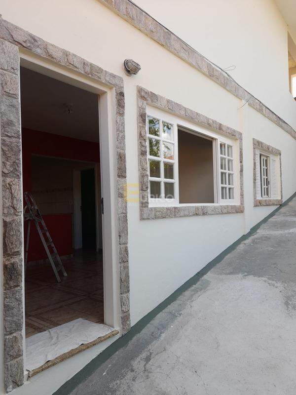 Casa à venda no Centro em Vinhedo/SP: 