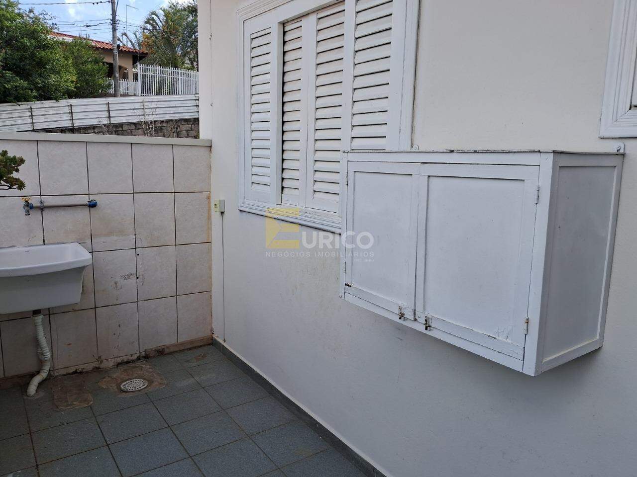 Casa à venda no Centro em Vinhedo/SP: 