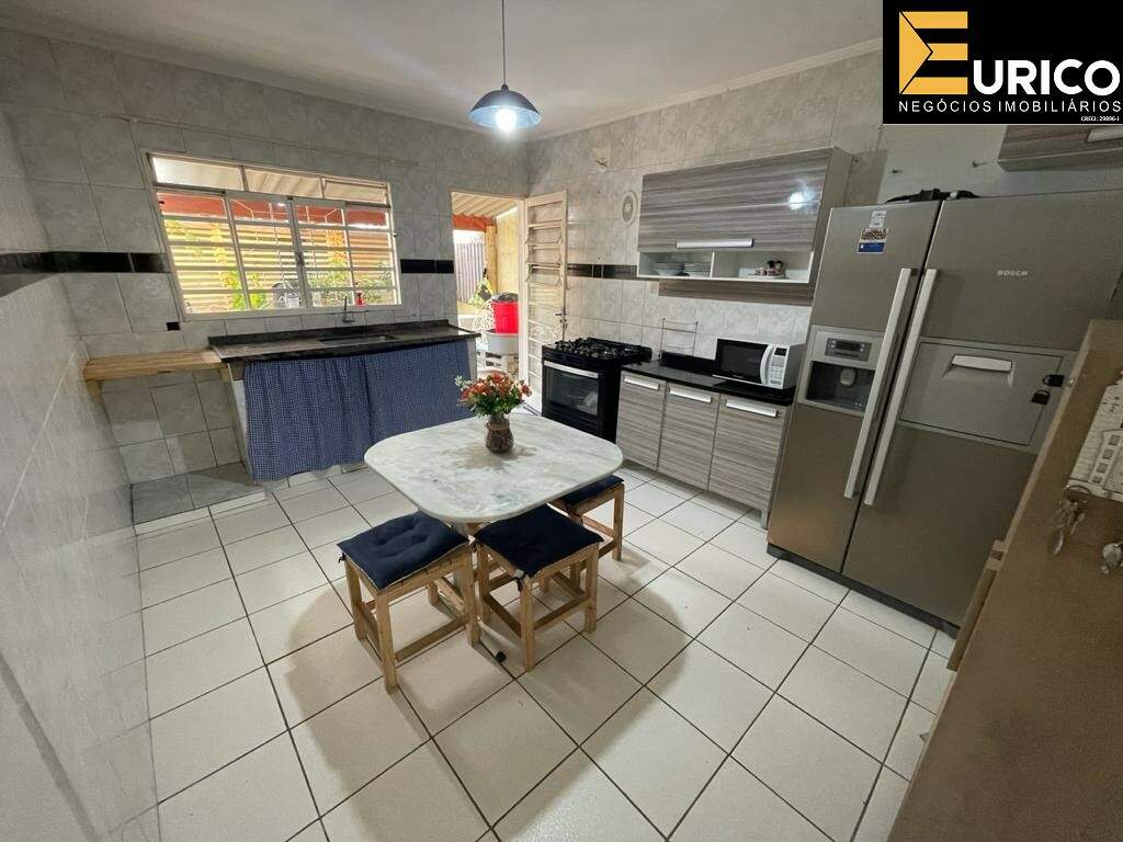 Casa à venda no Jardim Melle em Vinhedo/SP: Foto 02