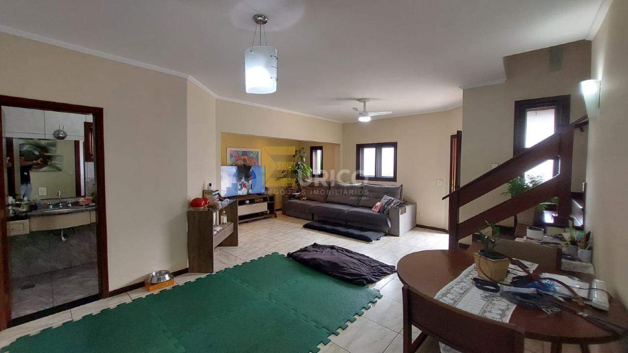 Casa em condomínio à venda no Condomínio Villaggio Capríccio em Louveira/SP: 