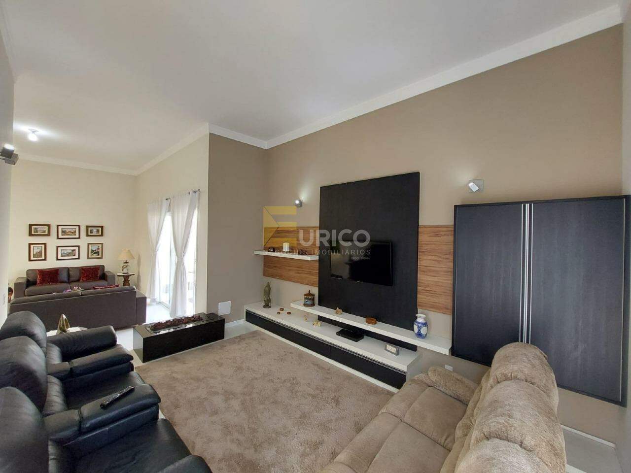 Casa em condomínio à venda no Condomínio Ipê Velho em Vinhedo/SP: 