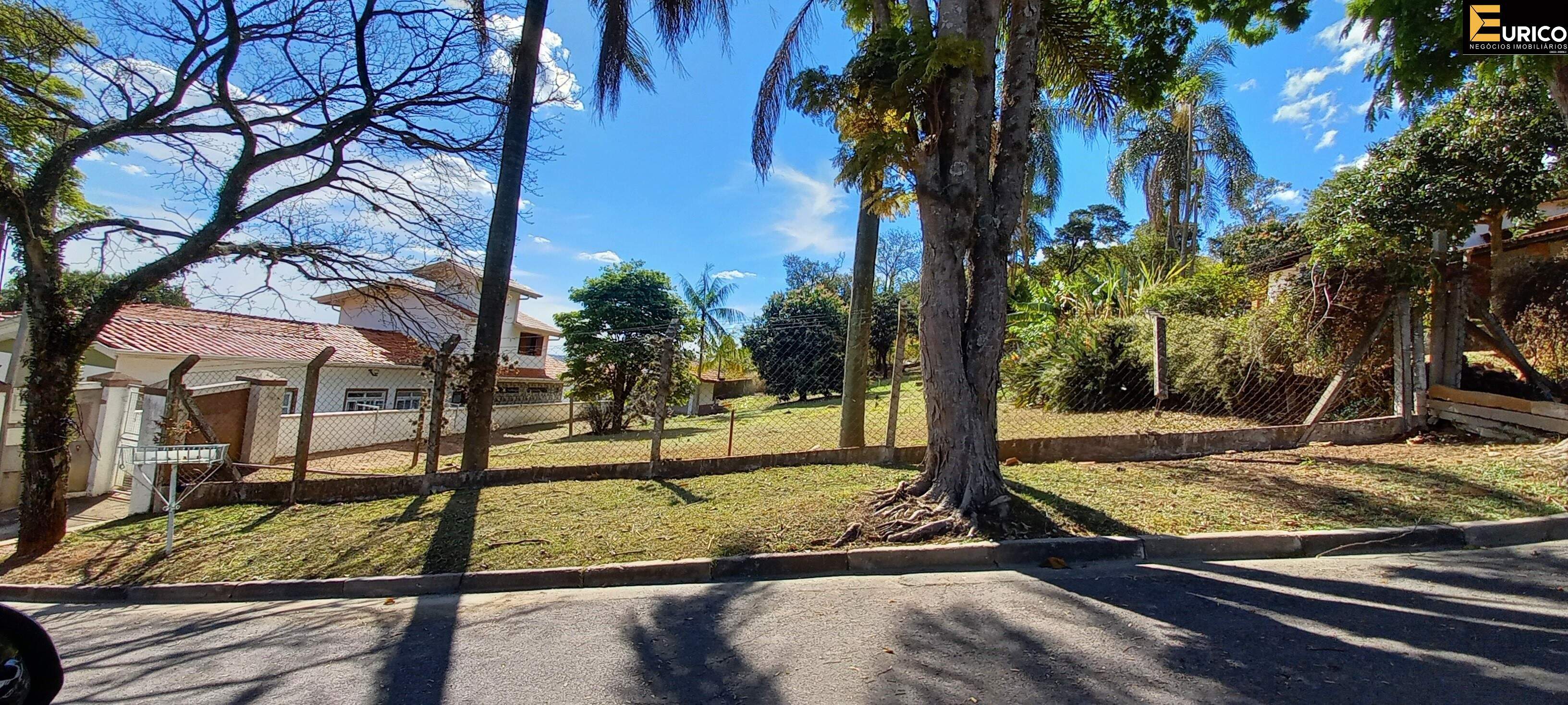 Terreno à venda no Bosque em Vinhedo/SP: Foto 02