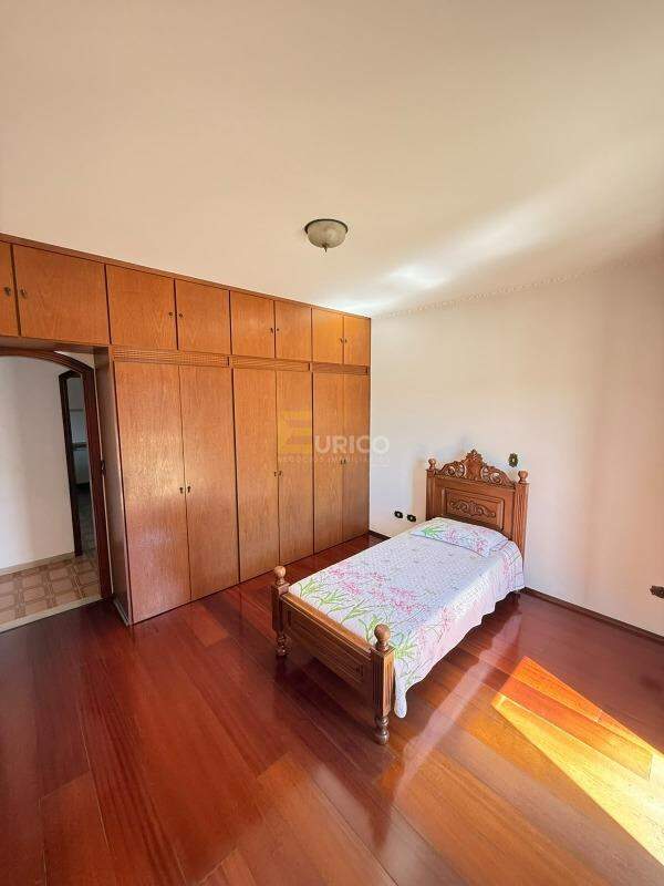Casa à venda no Centro em Vinhedo/SP: Foto 27