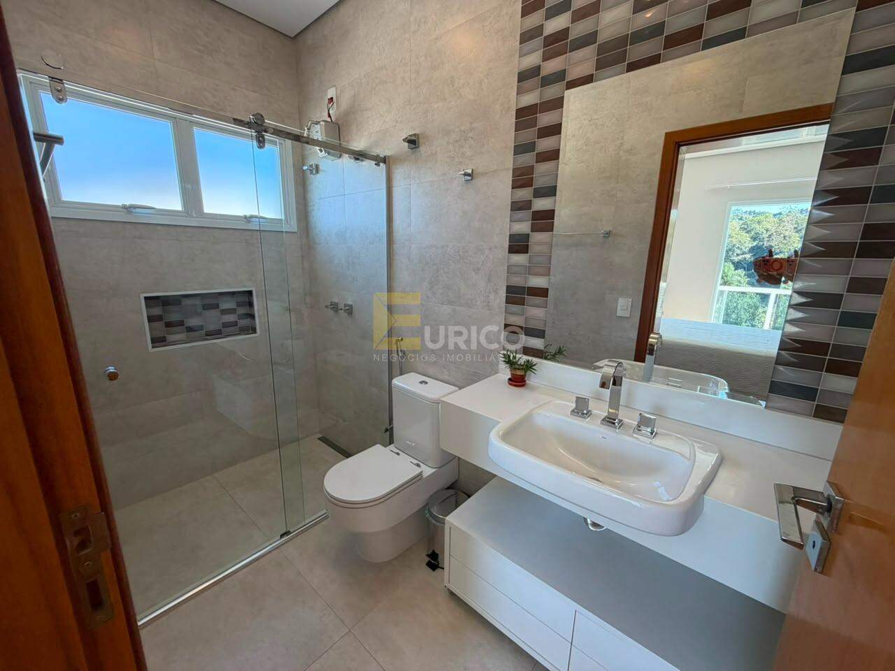 Casa em condomínio à venda no Condomínio Vila Hípica I em Vinhedo/SP: 