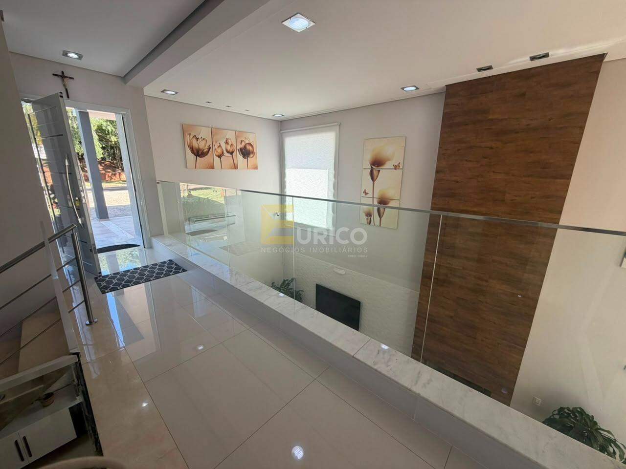 Casa em condomínio à venda no Condomínio Vila Hípica I em Vinhedo/SP: 