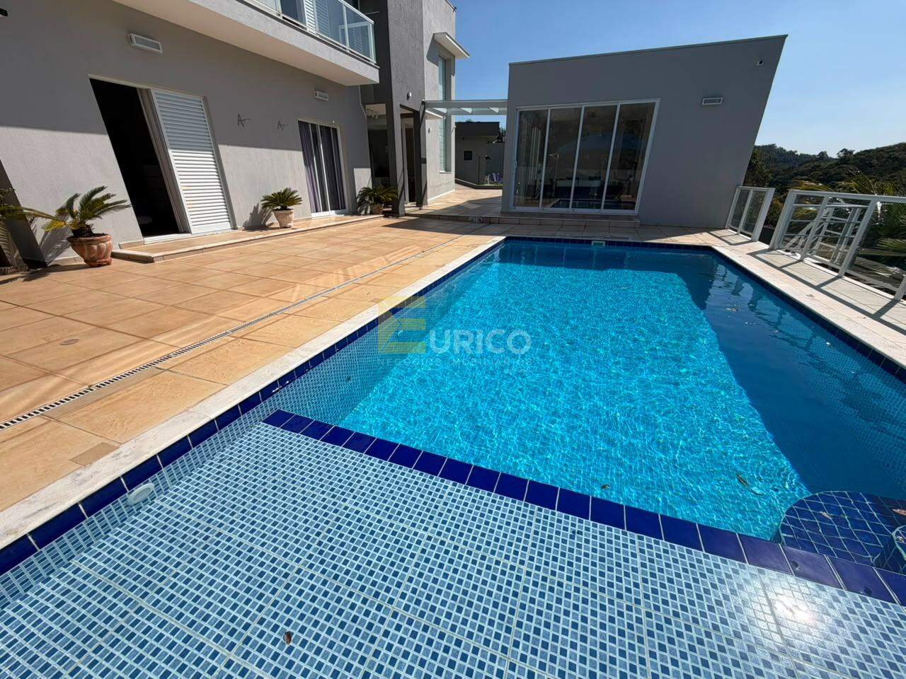 Casa em condomínio à venda no Condomínio Vila Hípica I em Vinhedo/SP: 