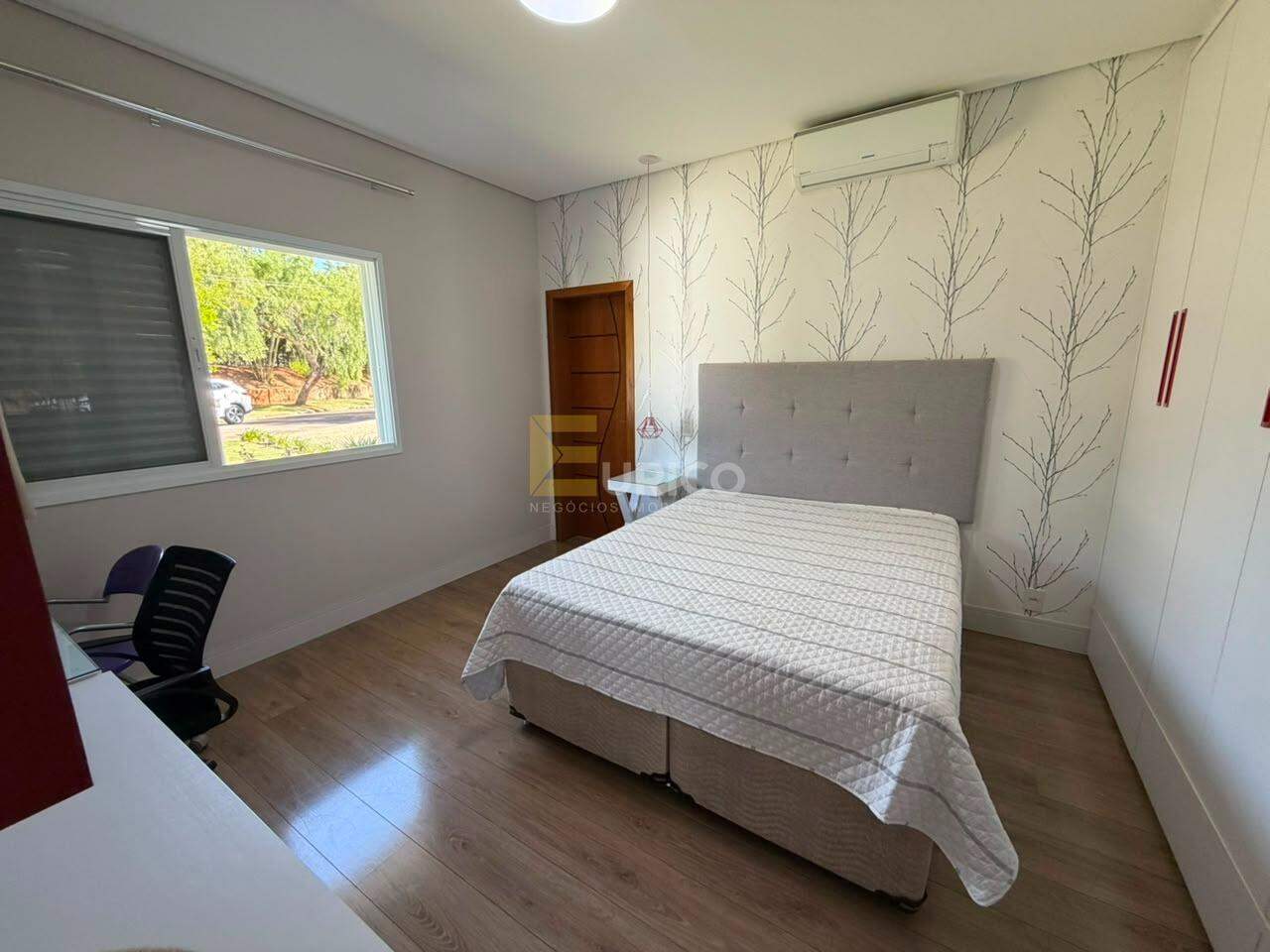 Casa em condomínio à venda no Condomínio Vila Hípica I em Vinhedo/SP: 