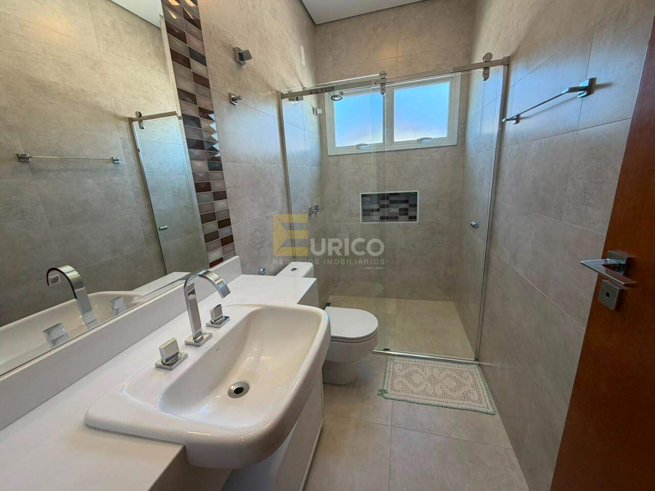 Casa em condomínio à venda no Condomínio Vila Hípica I em Vinhedo/SP: 