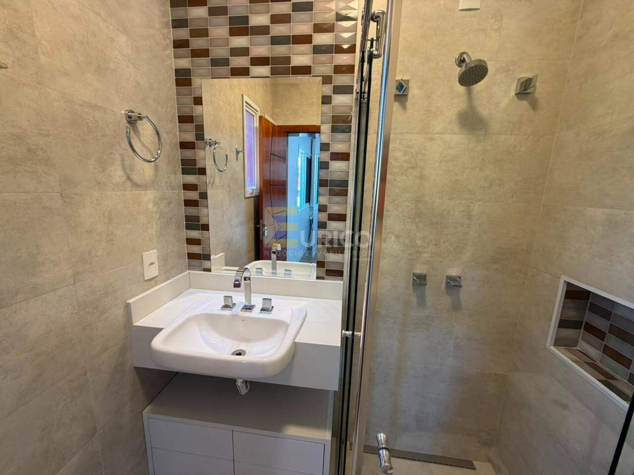 Casa em condomínio à venda no Condomínio Vila Hípica I em Vinhedo/SP: 