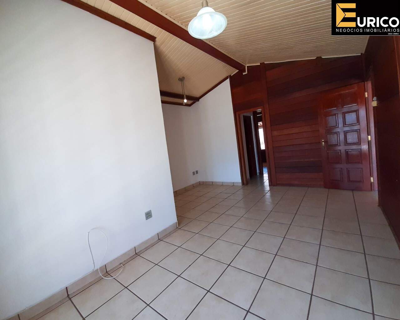 Casa à venda no Jardim Mirian em Vinhedo/SP: Foto 02