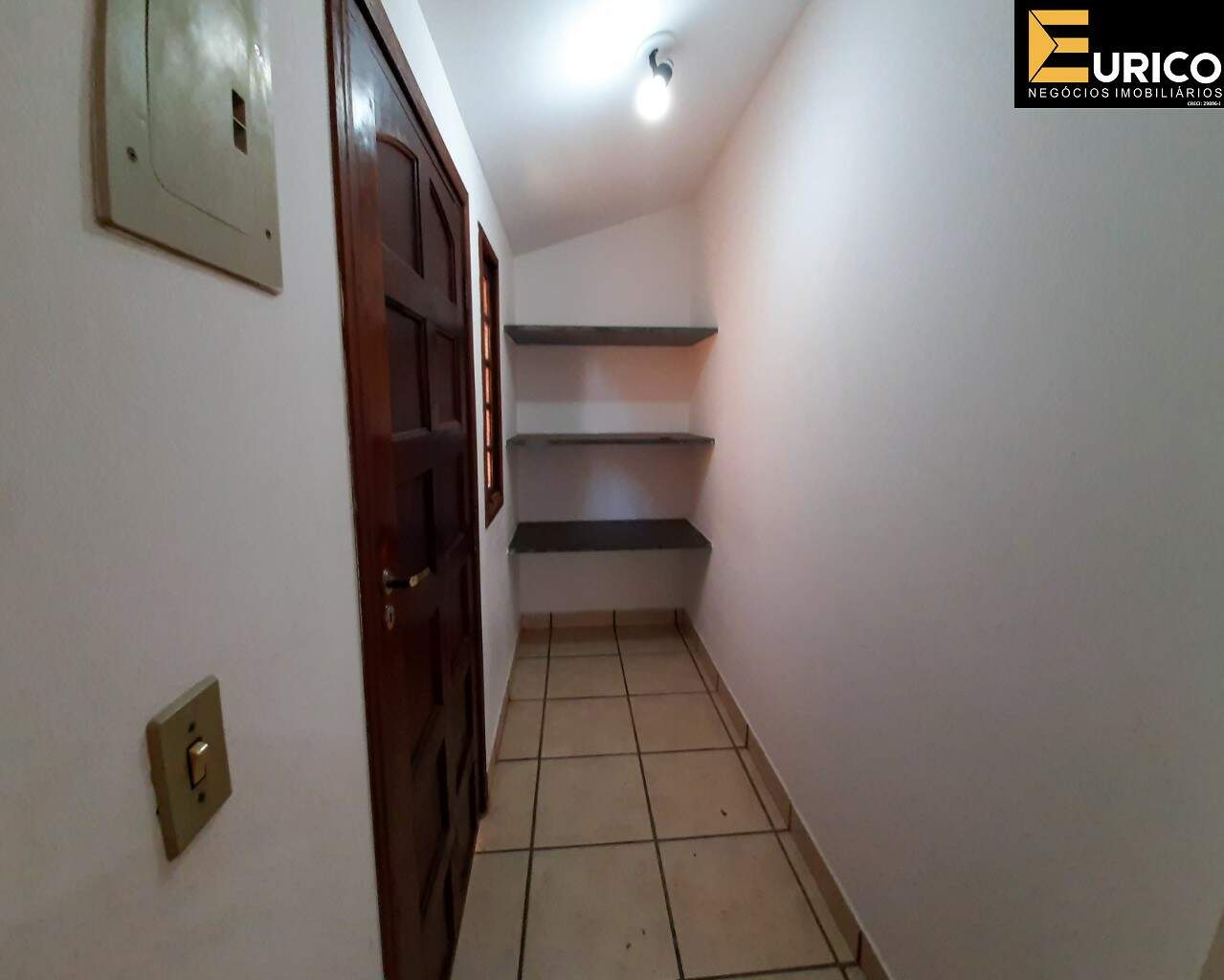 Casa à venda no Jardim Mirian em Vinhedo/SP: Foto 04