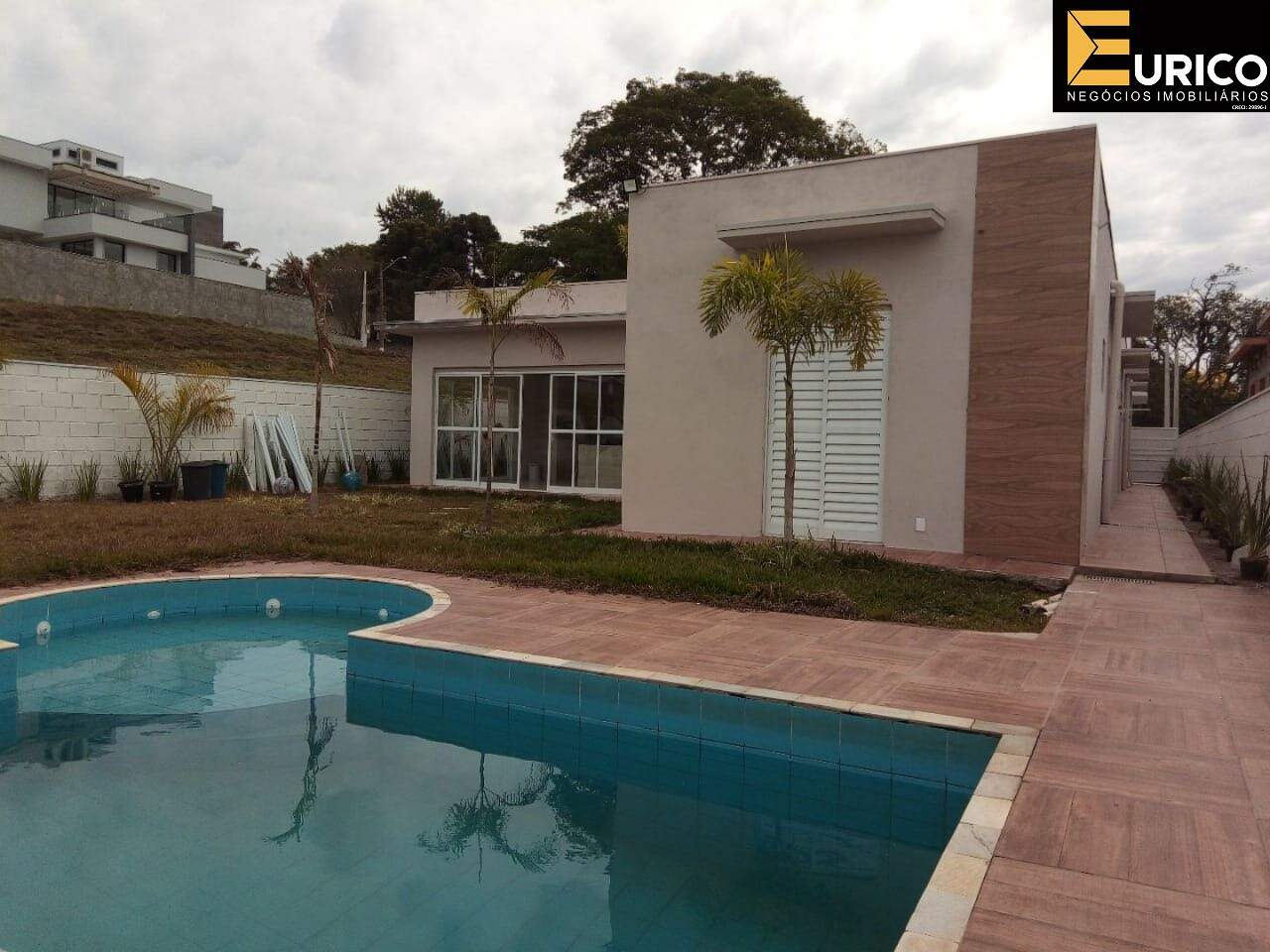 Casa em condomínio à venda no Condomínio Villa D´oro em Vinhedo/SP: Foto 01