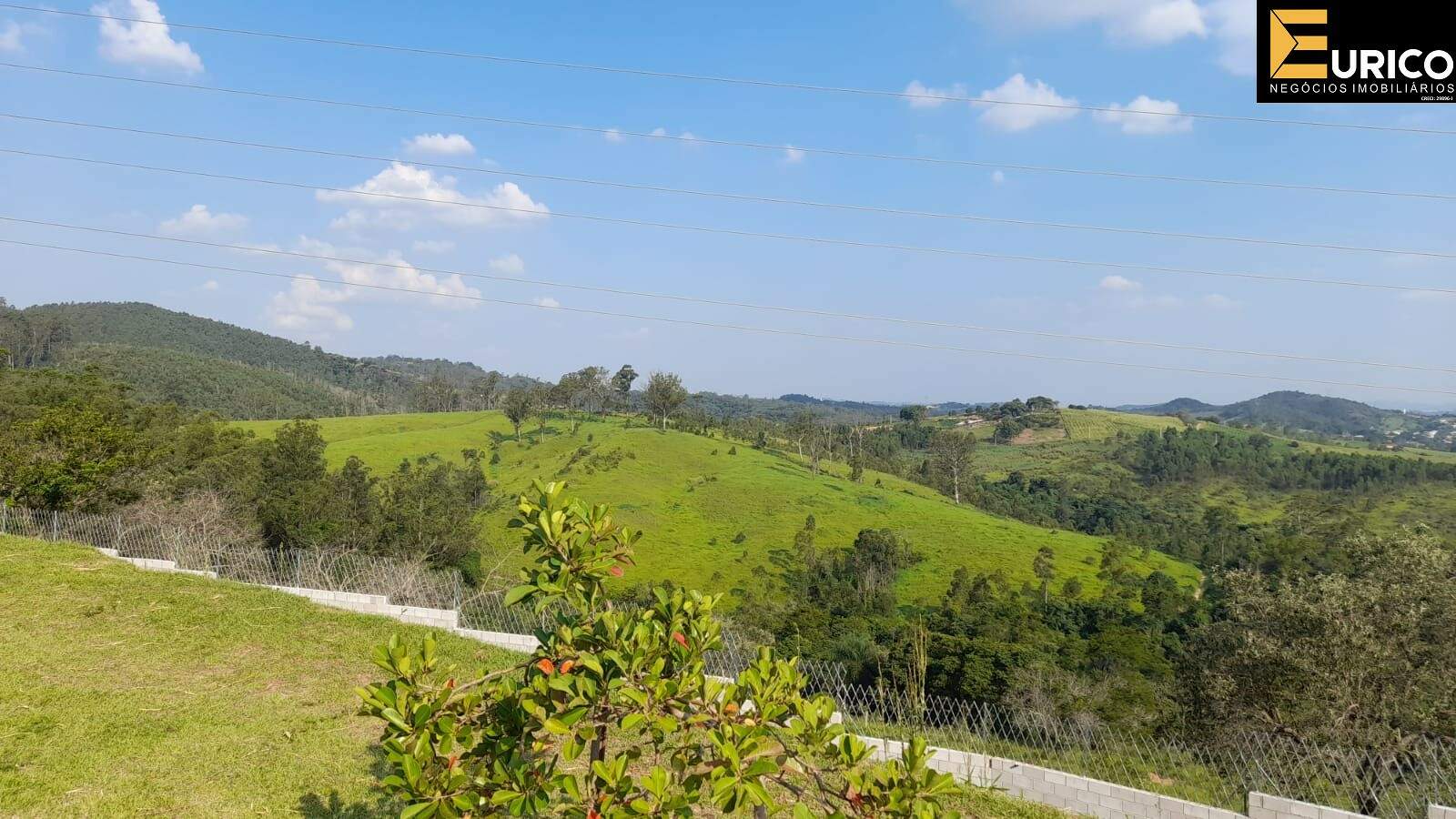 Terreno à venda no Condomínio Campo de Toscana em Vinhedo/SP: Foto 03
