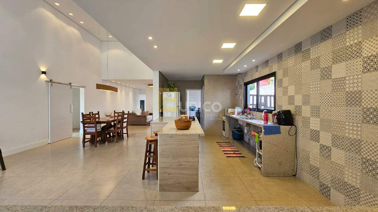 Casa em condomínio à venda no Condomínio Vila Hípica II em Vinhedo/SP: 