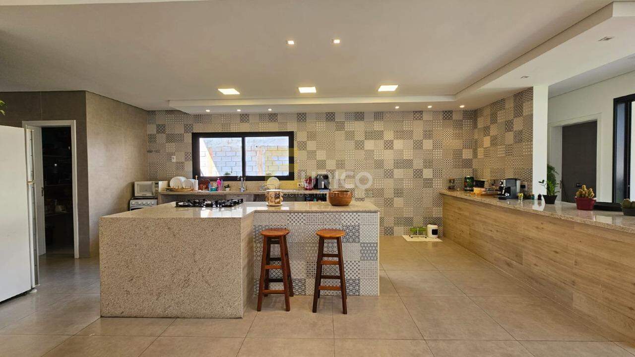 Casa em condomínio à venda no Condomínio Vila Hípica II em Vinhedo/SP: 