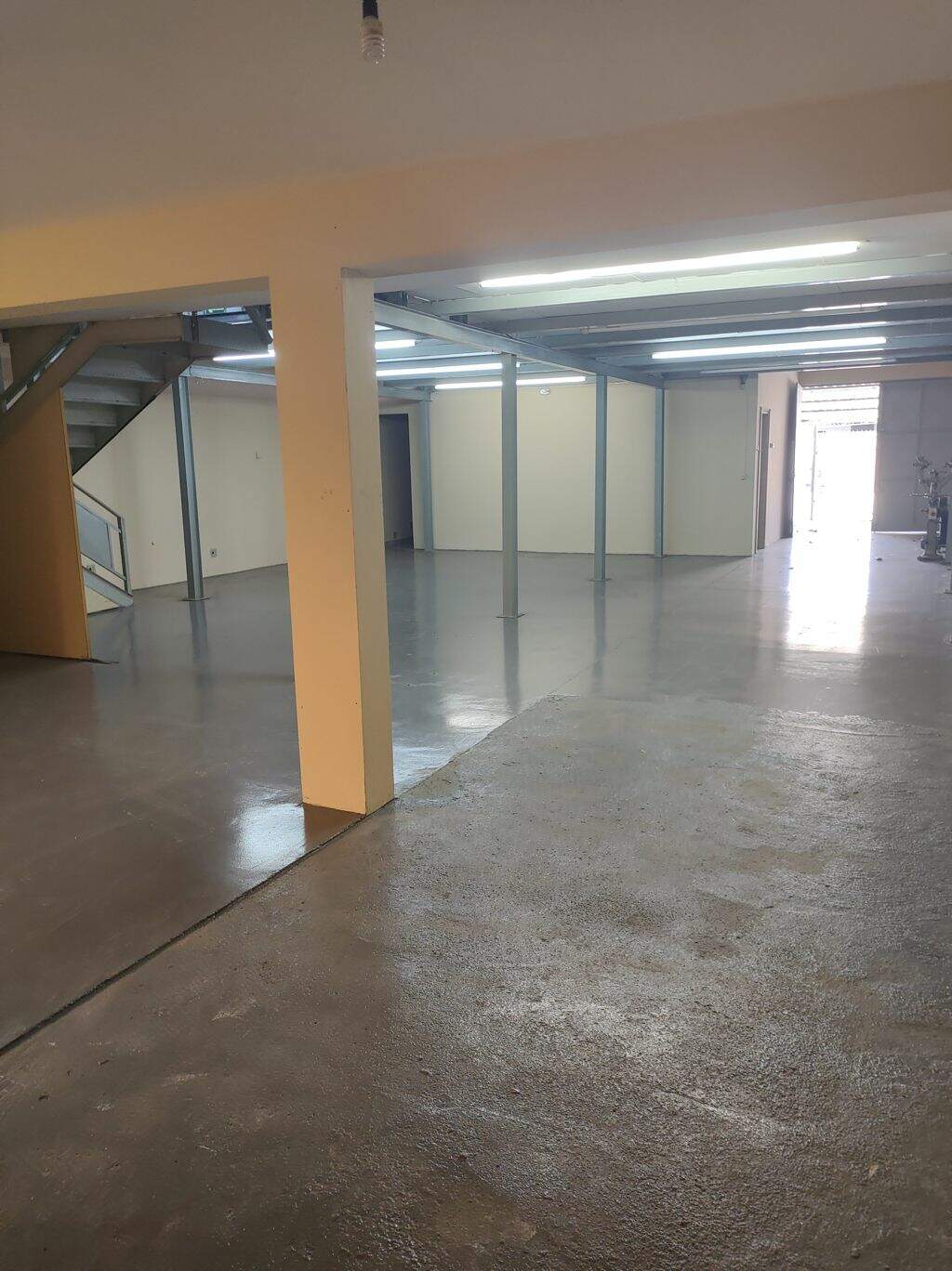 Galpão à venda no Nova Vinhedo em Vinhedo/SP: Foto