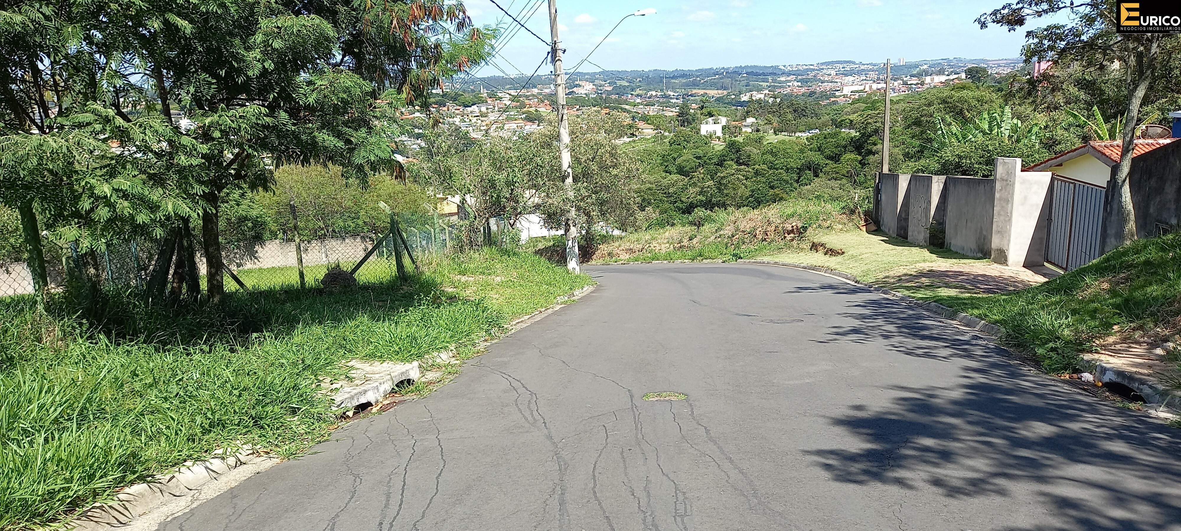 Terreno à venda no Bosque em Vinhedo/SP: Foto 02