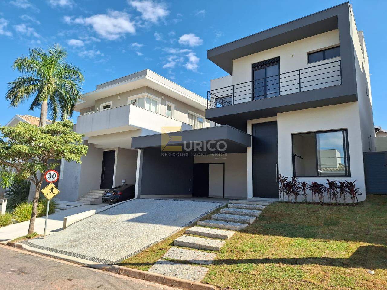 Casa em condomínio à venda no Condomínio Recanto dos Paturis em Vinhedo/SP: 