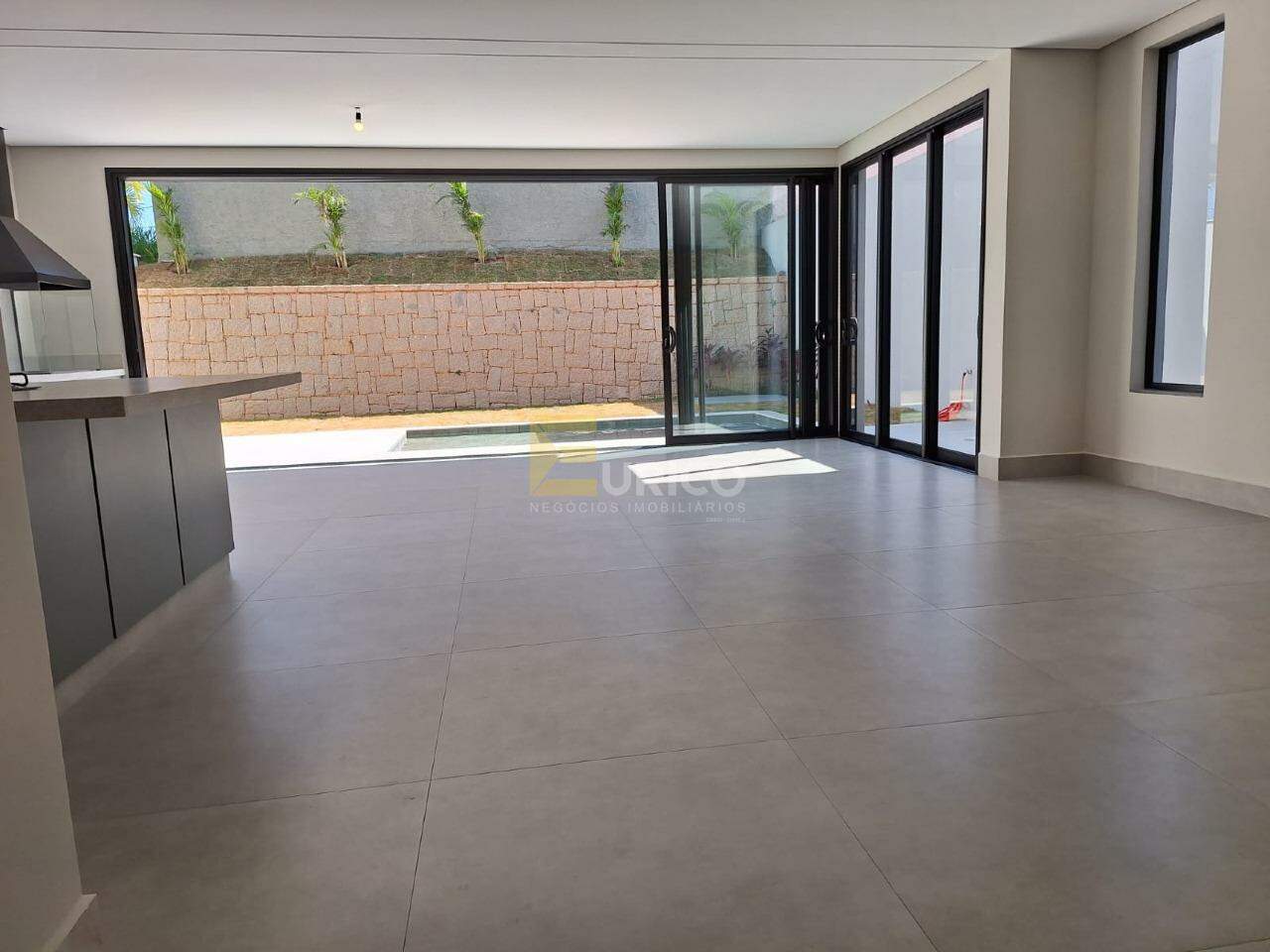 Casa em condomínio à venda no Condomínio Recanto dos Paturis em Vinhedo/SP: 