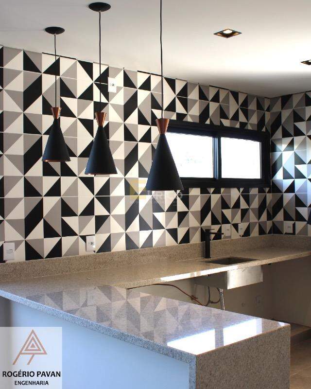 Casa à venda no Condomínio Portal do Bosque em Louveira/SP: 