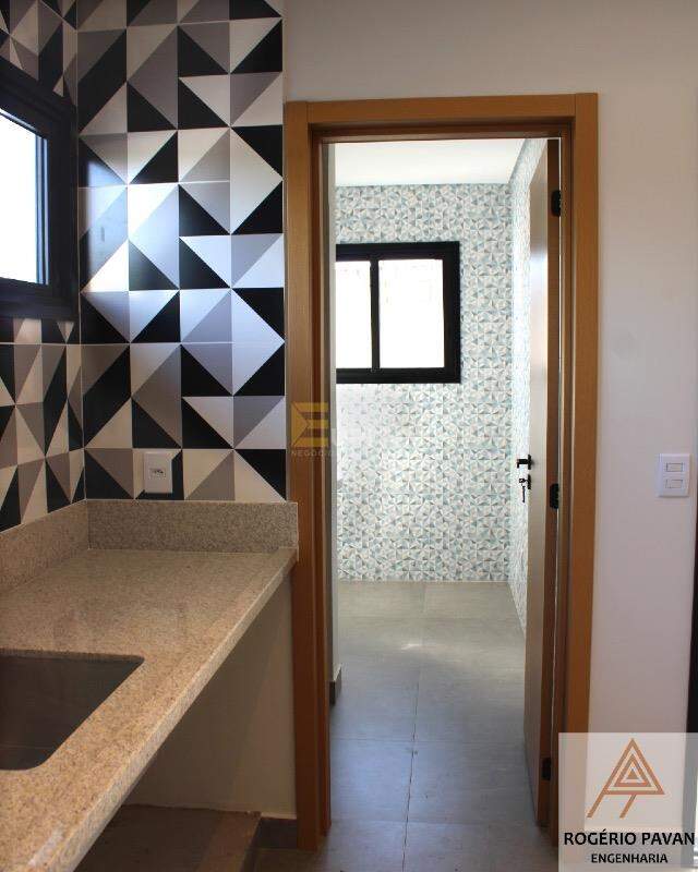 Casa à venda no Condomínio Portal do Bosque em Louveira/SP: 