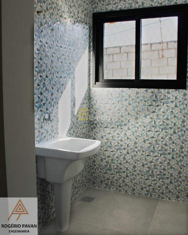 Casa à venda no Condomínio Portal do Bosque em Louveira/SP: 