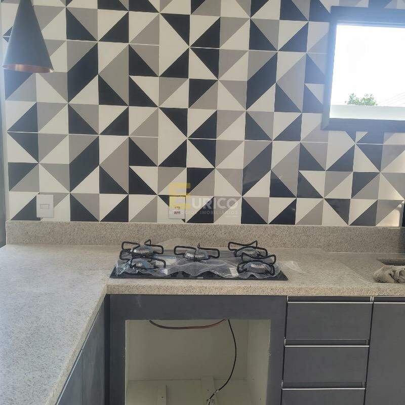 Casa à venda no Condomínio Portal do Bosque em Louveira/SP: 