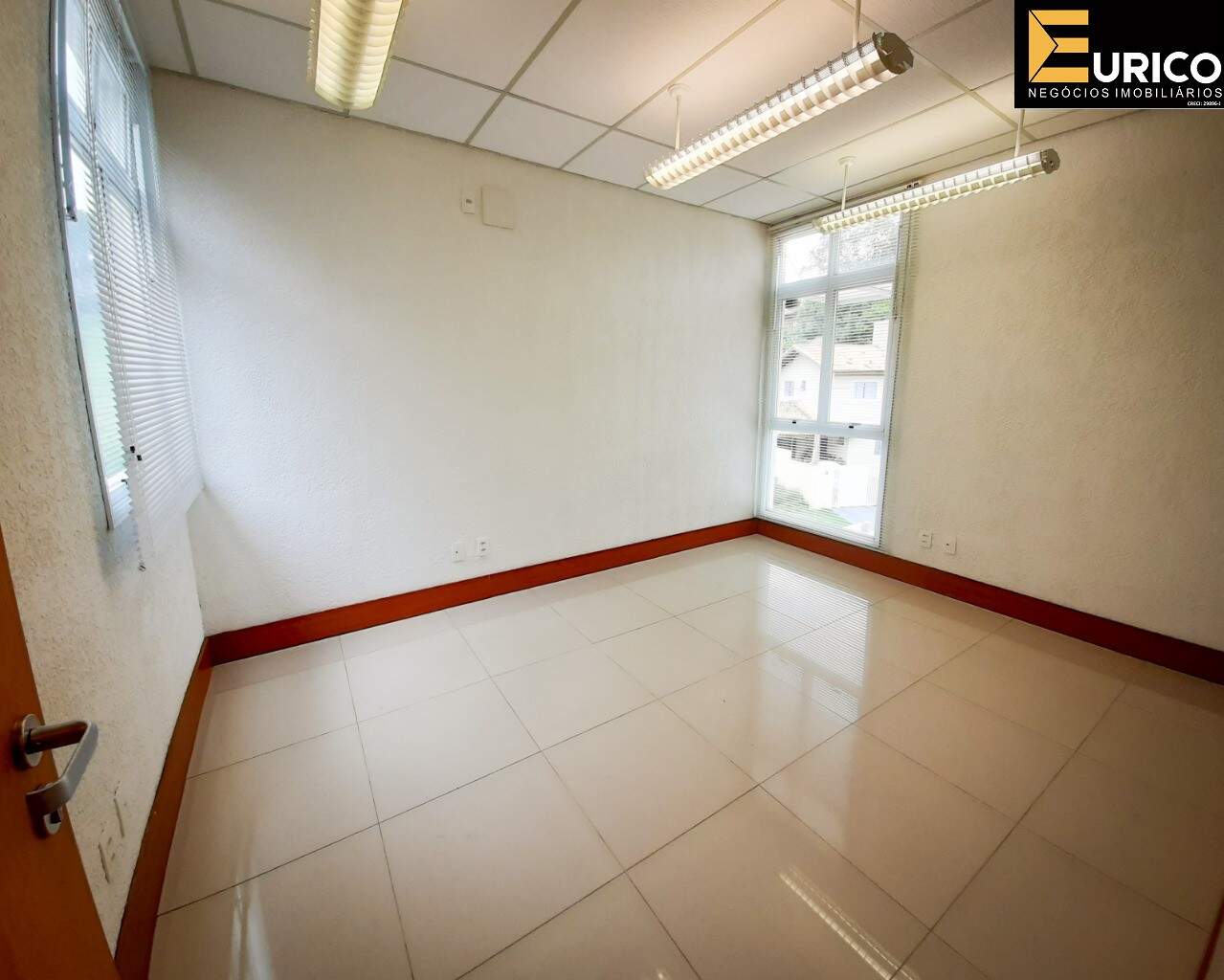 Prédio Comercial à venda no Vila Planalto em Vinhedo/SP: Foto 01