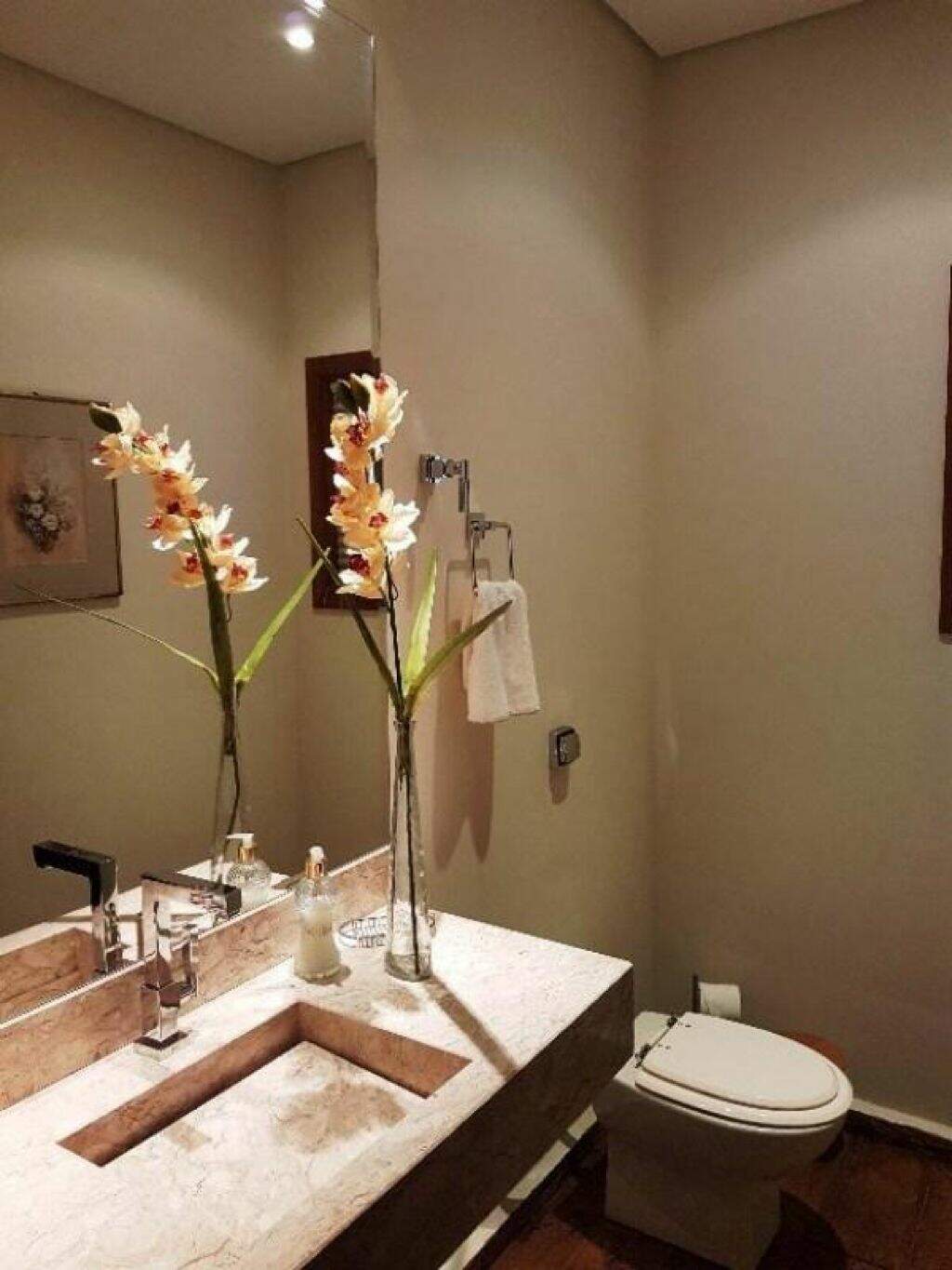 Casa em condomínio à venda no Condomínio São Joaquim em Vinhedo/SP: Foto