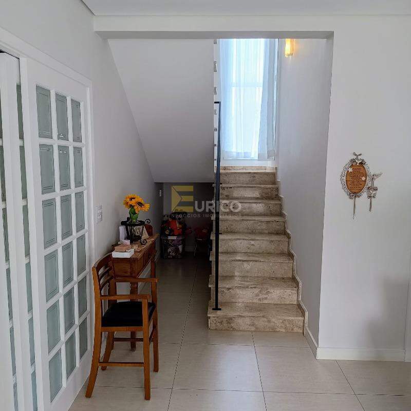 Casa em condomínio à venda no Bosque em Vinhedo/SP: 