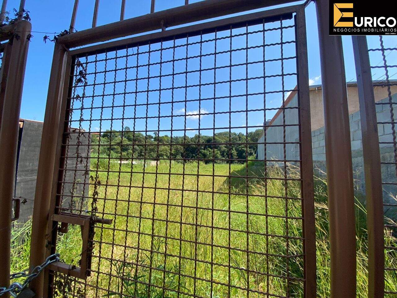 Terreno à venda no Jardim Santa Cândida em Vinhedo/SP: Foto