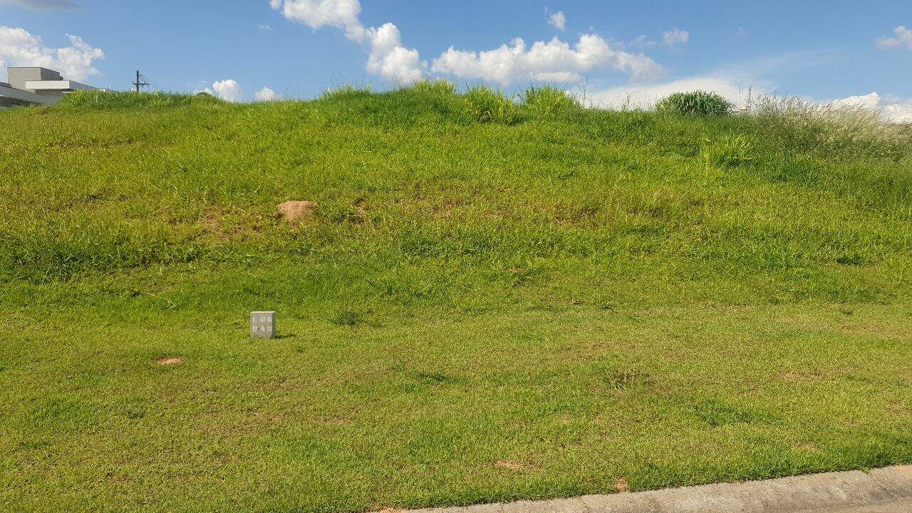 Terreno em Condomínio à venda no Monte Alegre em Vinhedo/SP: Foto