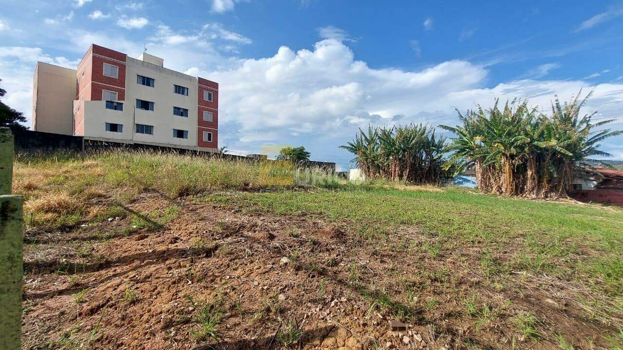 Terreno à venda no Jardim Itália em Vinhedo/SP: 