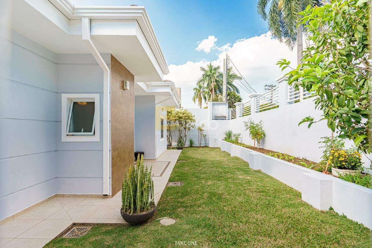Casa em condomínio à venda no Condomínio Estância Marambaia em Vinhedo/SP: 