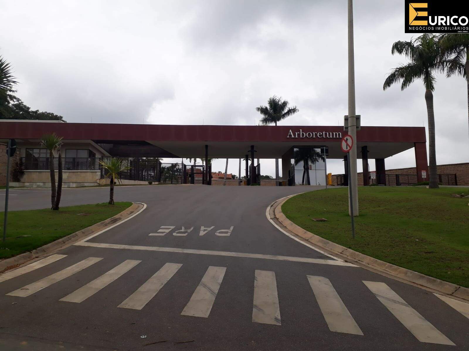 Terreno em Condomínio à venda no Condomínio Arboretum em Vinhedo/SP: Foto 01