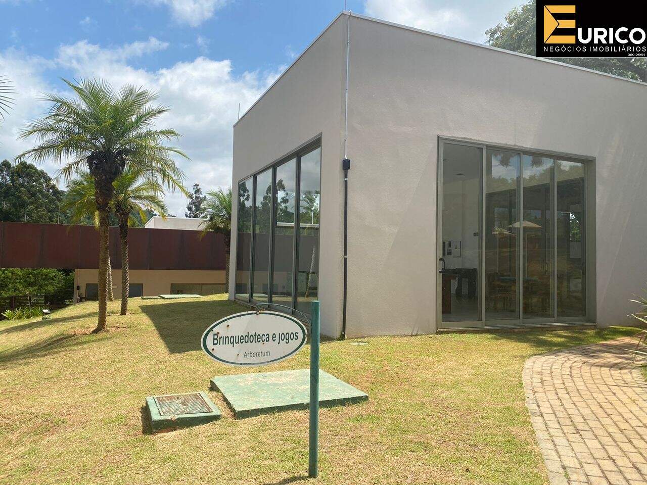 Terreno à venda no Condomínio Arboretum em Vinhedo/SP: Foto