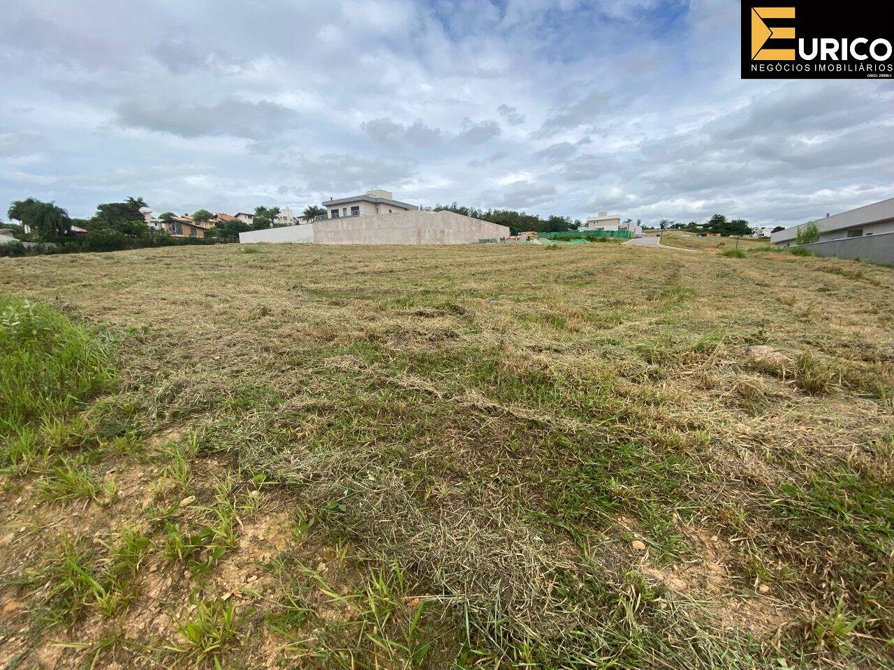 Terreno à venda no Condomínio Arboretum em Vinhedo/SP: Foto