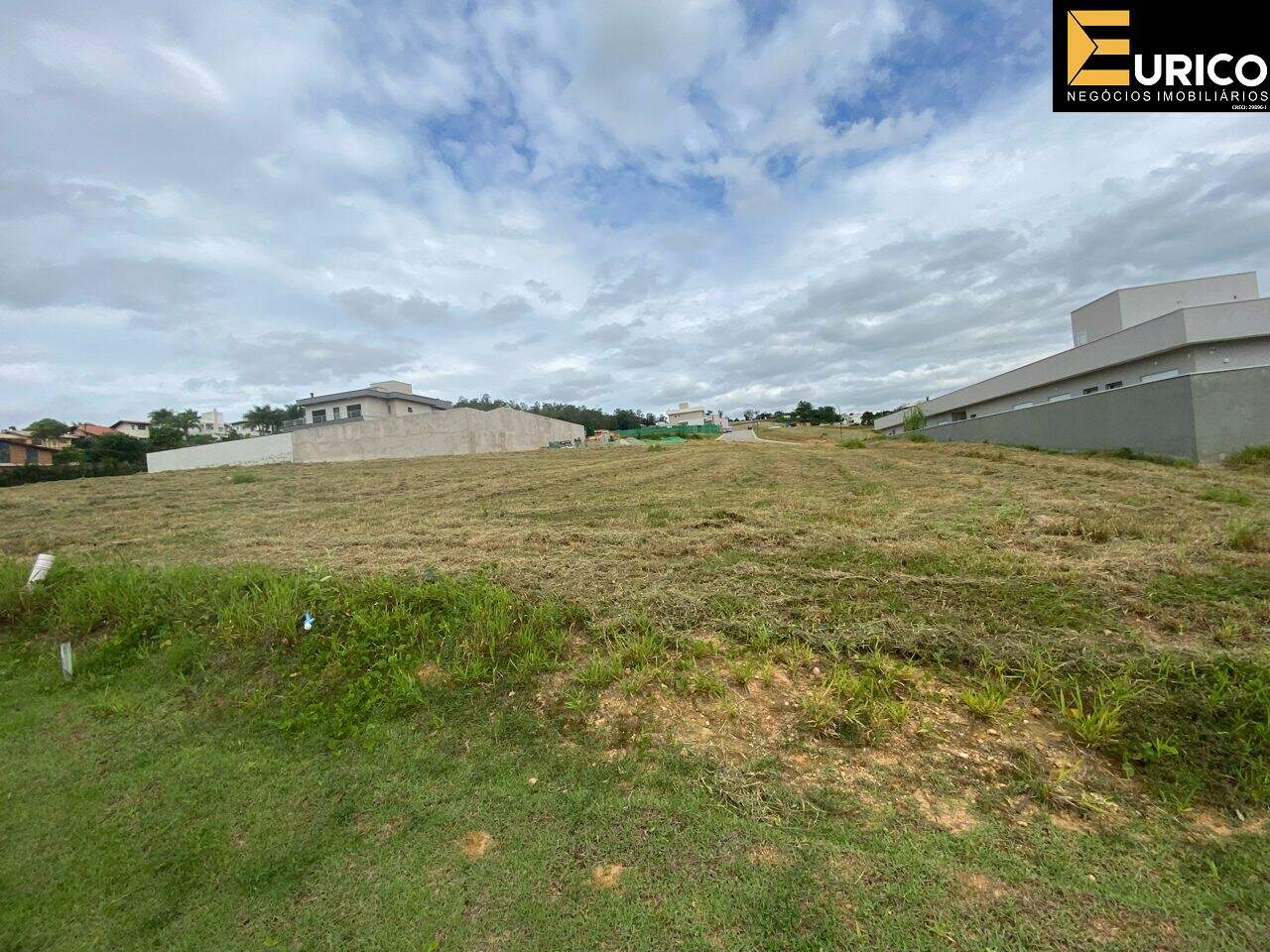 Terreno à venda no Condomínio Arboretum em Vinhedo/SP: Foto