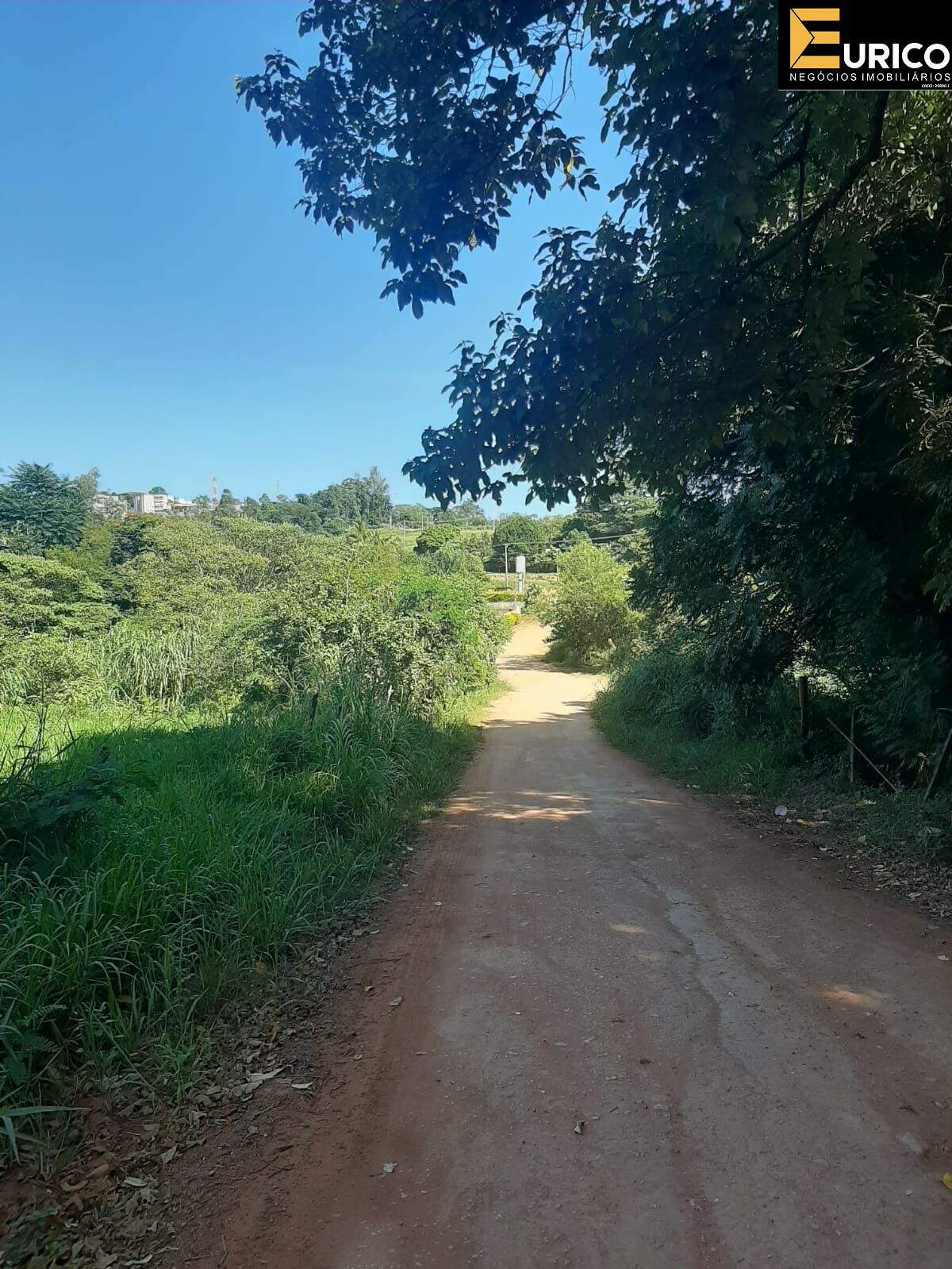 Terreno à venda no Loteamento Residencial Jasmim em Vinhedo/SP: Foto 01