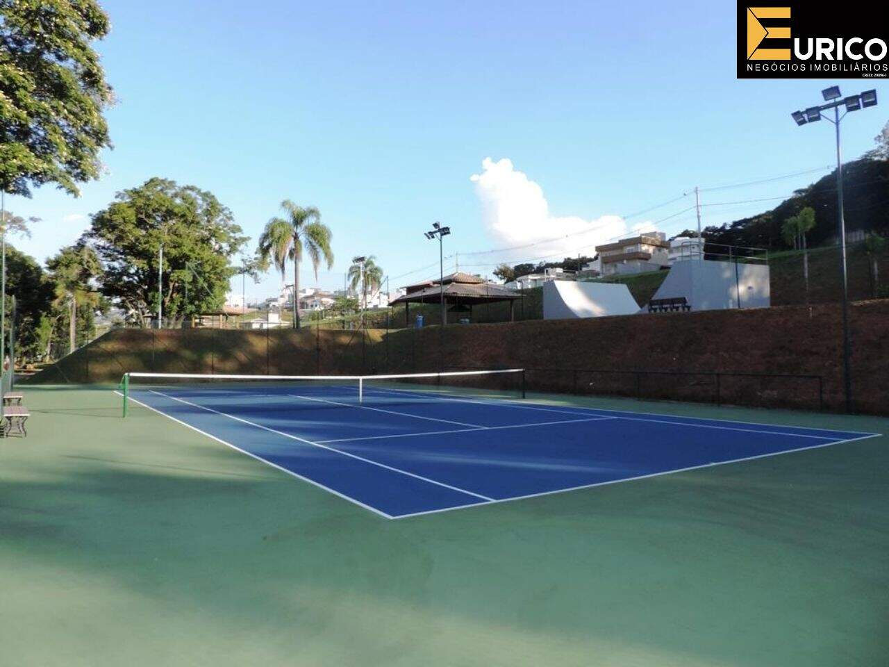 Terreno em Condomínio à venda no Condomínio Santa Isabel em Louveira/SP: Foto