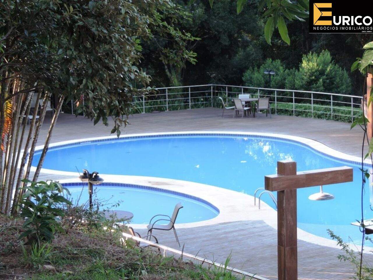 Terreno em Condomínio à venda no Condomínio Santa Isabel em Louveira/SP: Foto