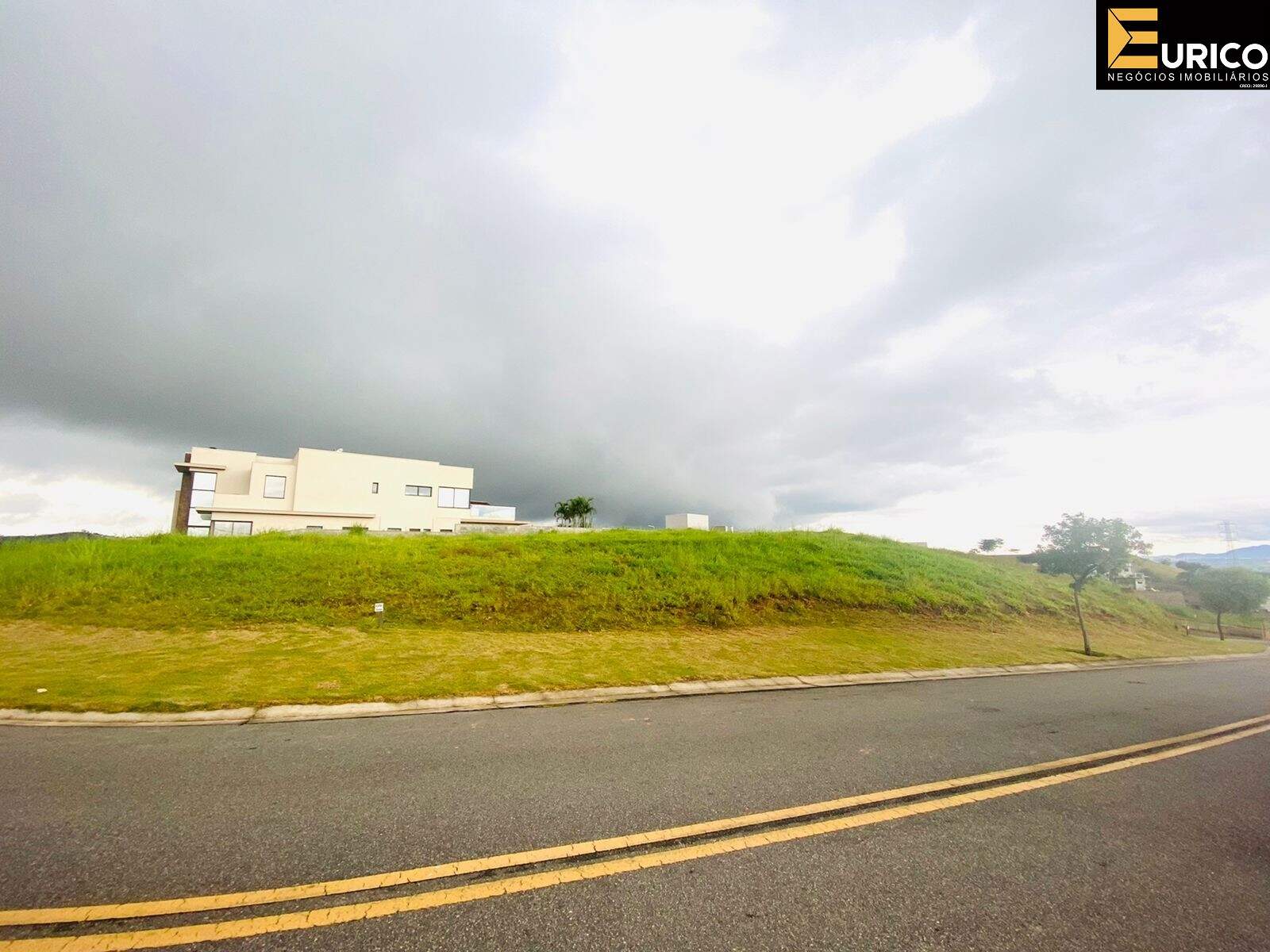 Terreno em Condomínio à venda no Monte Alegre em Vinhedo/SP: Foto 01