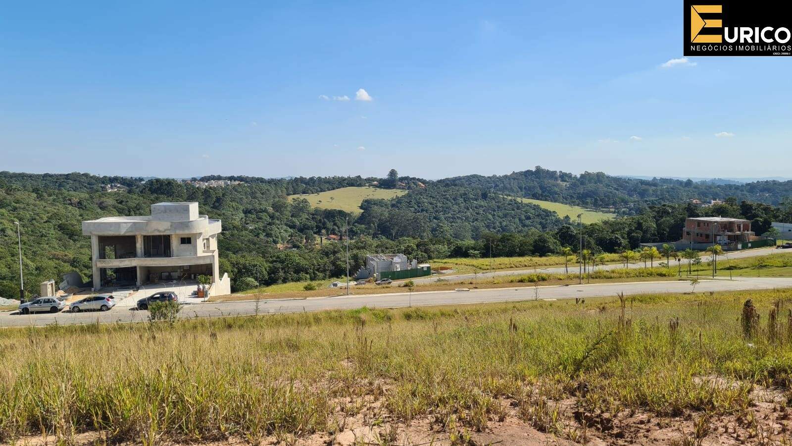Terreno à venda no Condominio Altavis Aldeia da Serra em Santana de Parnaíba/SP: Foto 01