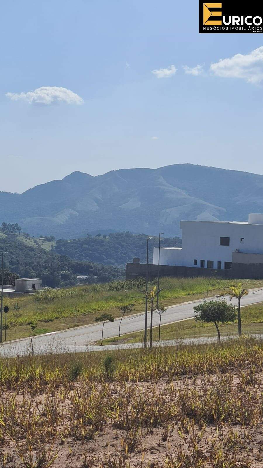 Terreno à venda no Condominio Altavis Aldeia da Serra em Santana de Parnaíba/SP: Foto 01